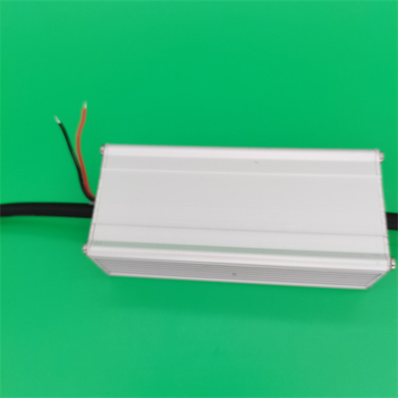 PWM調(diào)光電源 DC24V輸入 75W,輸出28-36V 2.5A