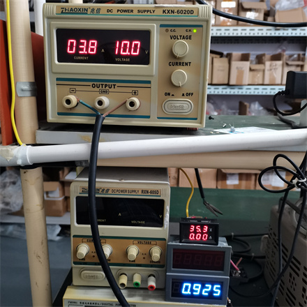 輸入電壓：DC12-24V電流：0.92A 輸出電壓：30-36V 電源