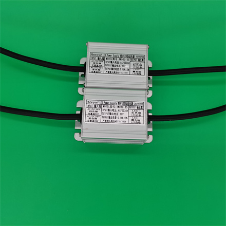 電壓輸入：AC36V     750MA±3%電壓輸出：30-33V、功率：25W
